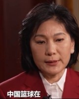 李昕谈女篮：万事万物都有起伏 我们要既能接纳高峰 也能面对低谷