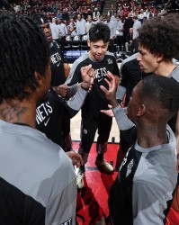 必赢体育-媒体人：崔永熙即将回国参加詹姆斯品牌活动&amp;amp;择期与广东宏远会合